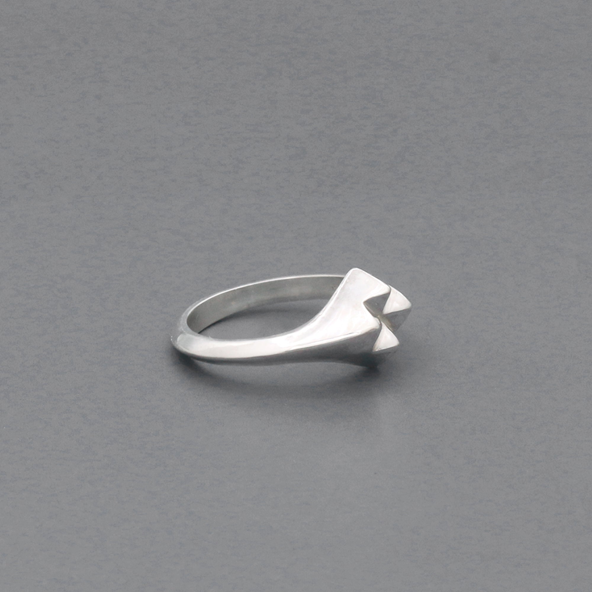 Four Spikes Ring