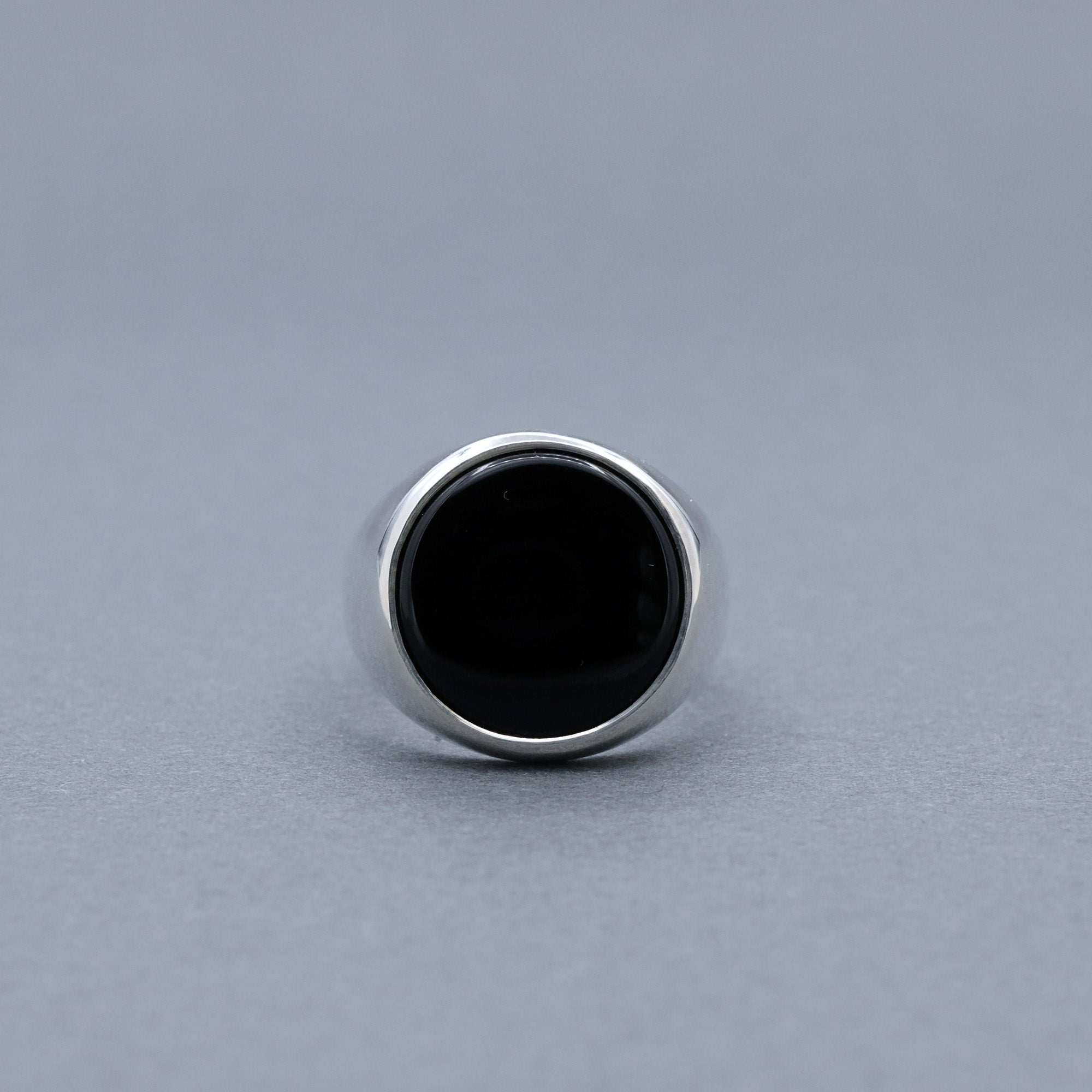 Black Onyx Cabochon Signet Ring
