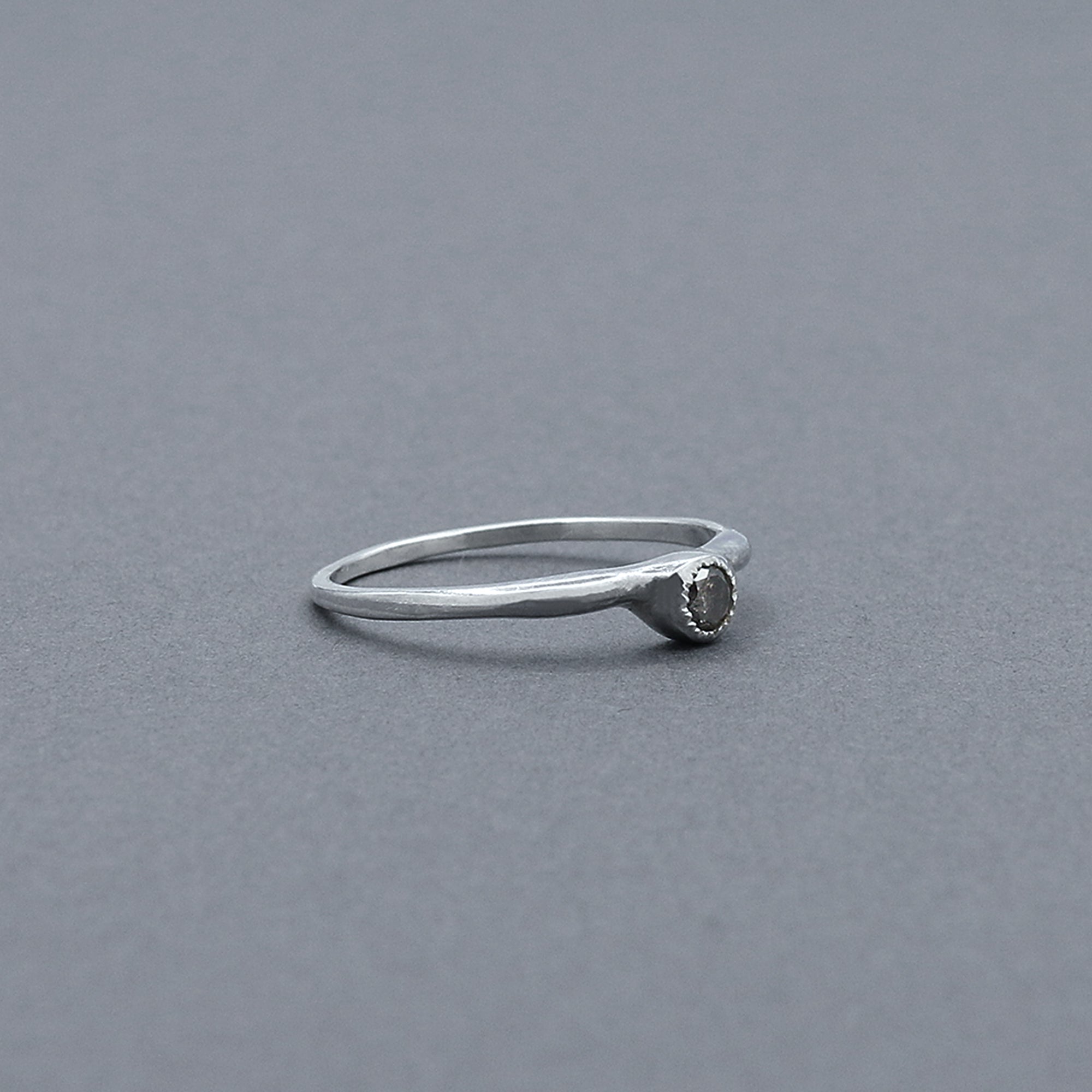 Curvy Stone Ring | Curvy Stone Ring