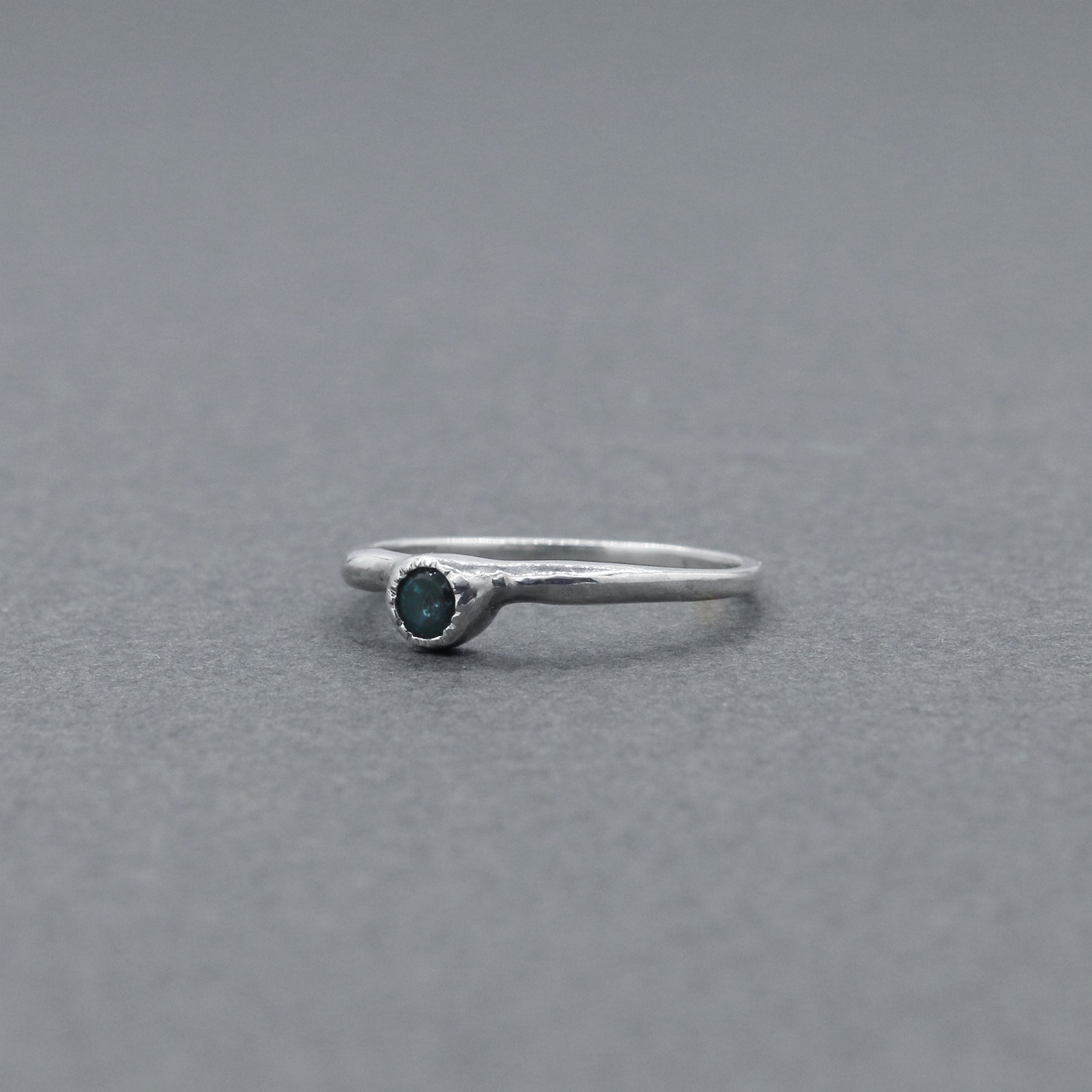 Curvy Stone Ring | Curvy Stone Ring