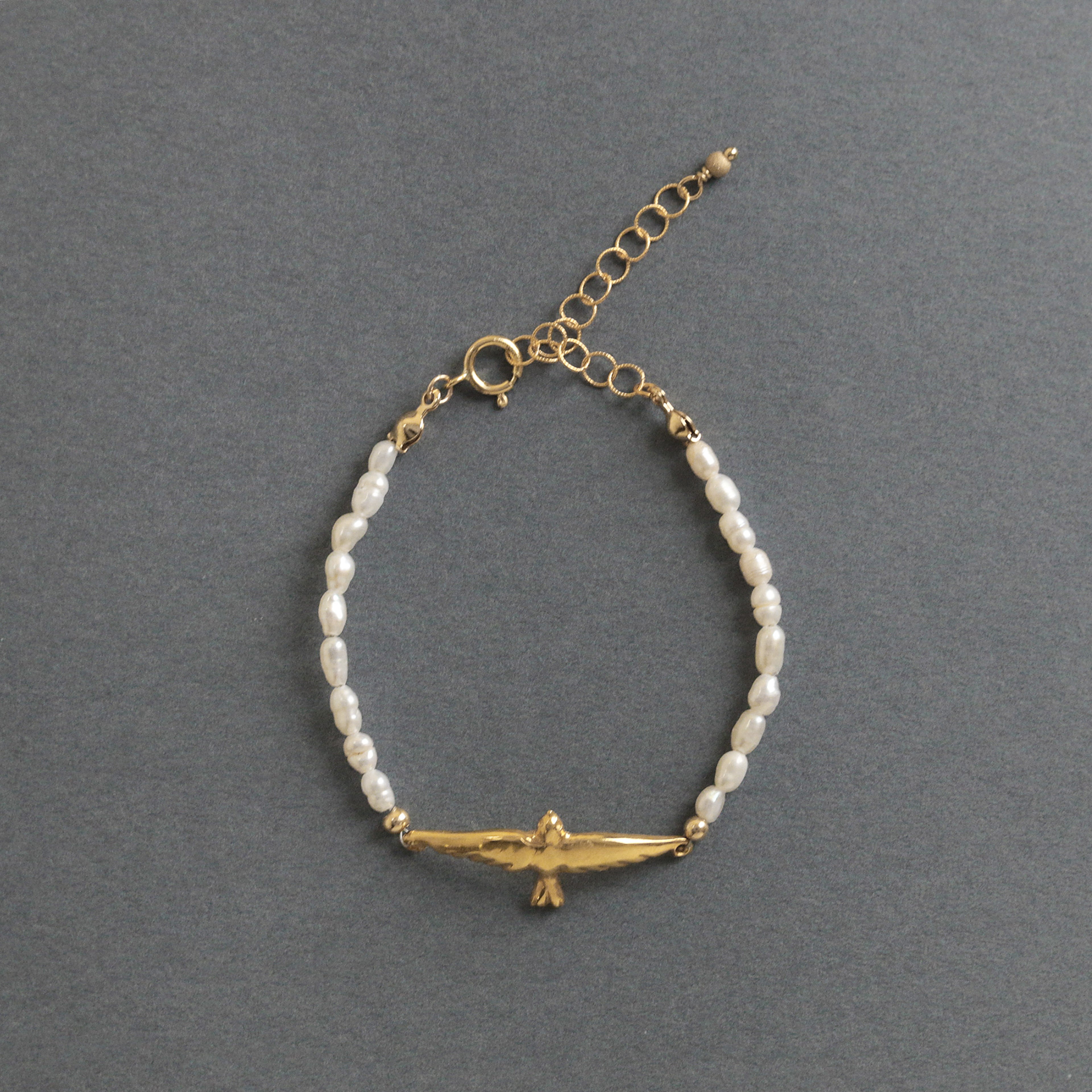 Swallow And Baroque Pearl Bracelet — 14K Gold Plating