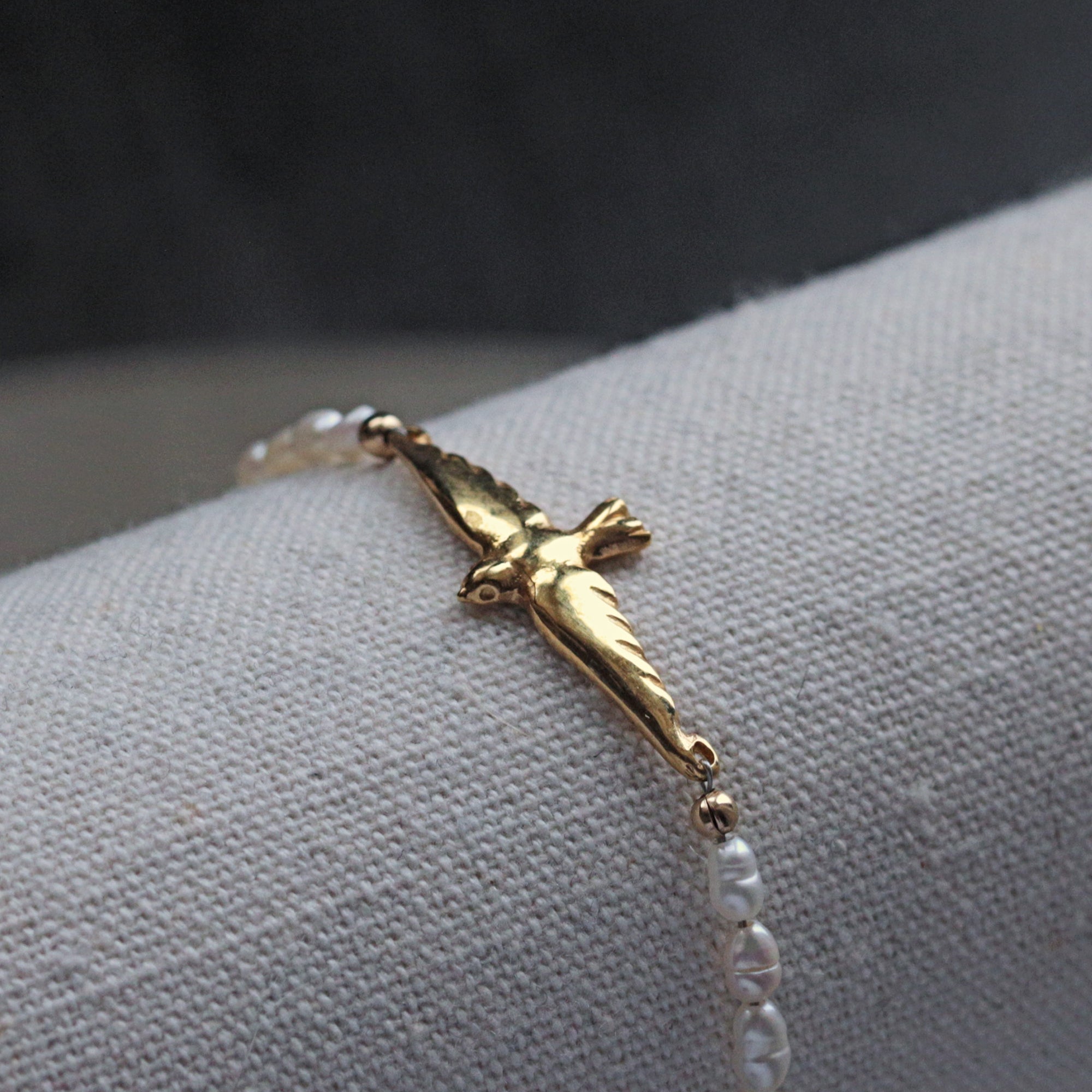 Swallow And Baroque Pearl Bracelet — 14K Gold Plating